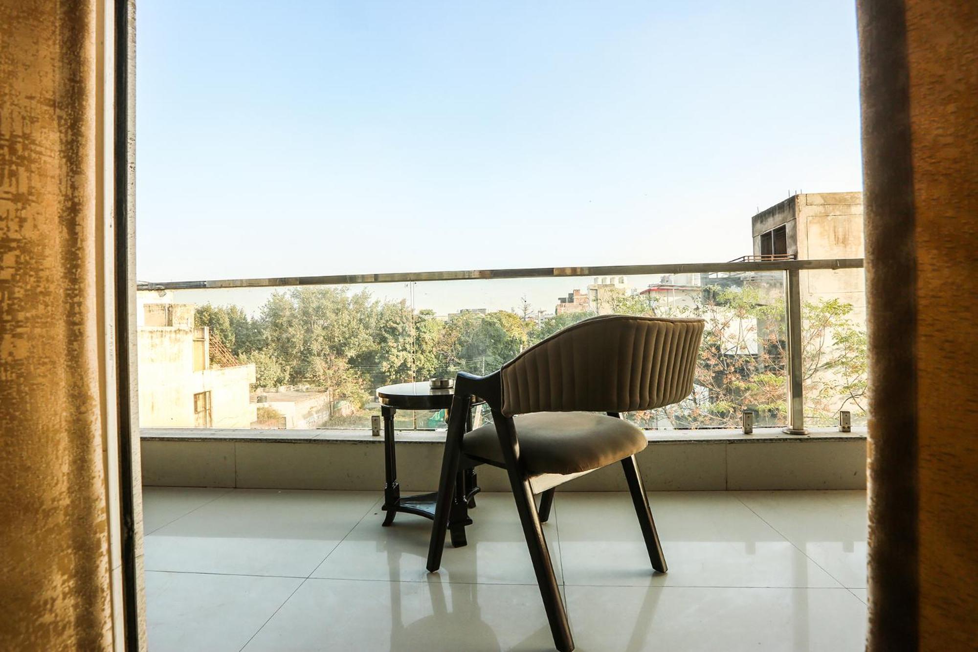 Hotel Green Lotus Luxe Gurgaon Eksteriør bilde